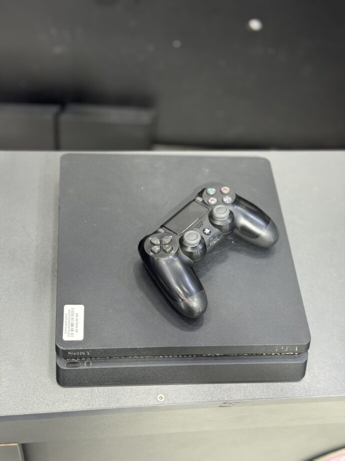 ⁦PS4 SLIM CLONAG 500GB⁩ - الصورة ⁦2⁩
